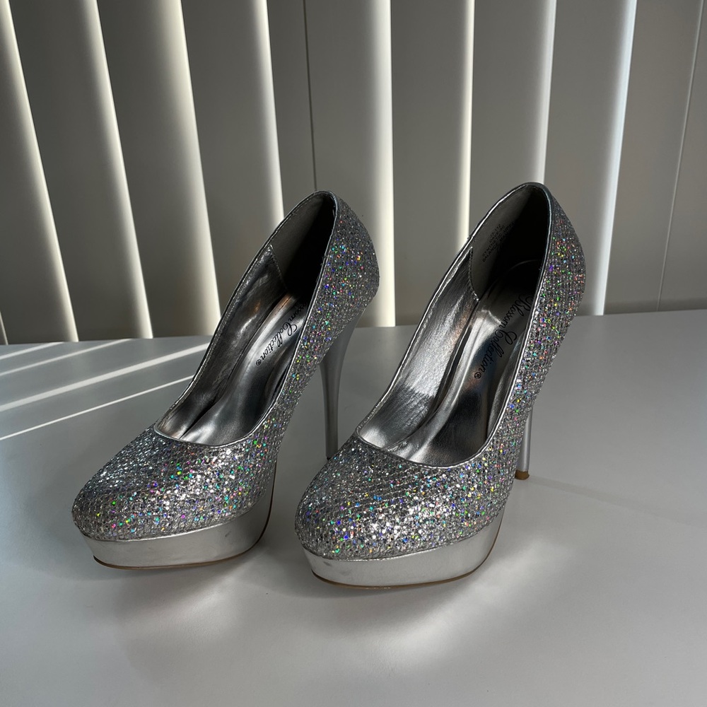 Close Toed Silver Sparkle Heels